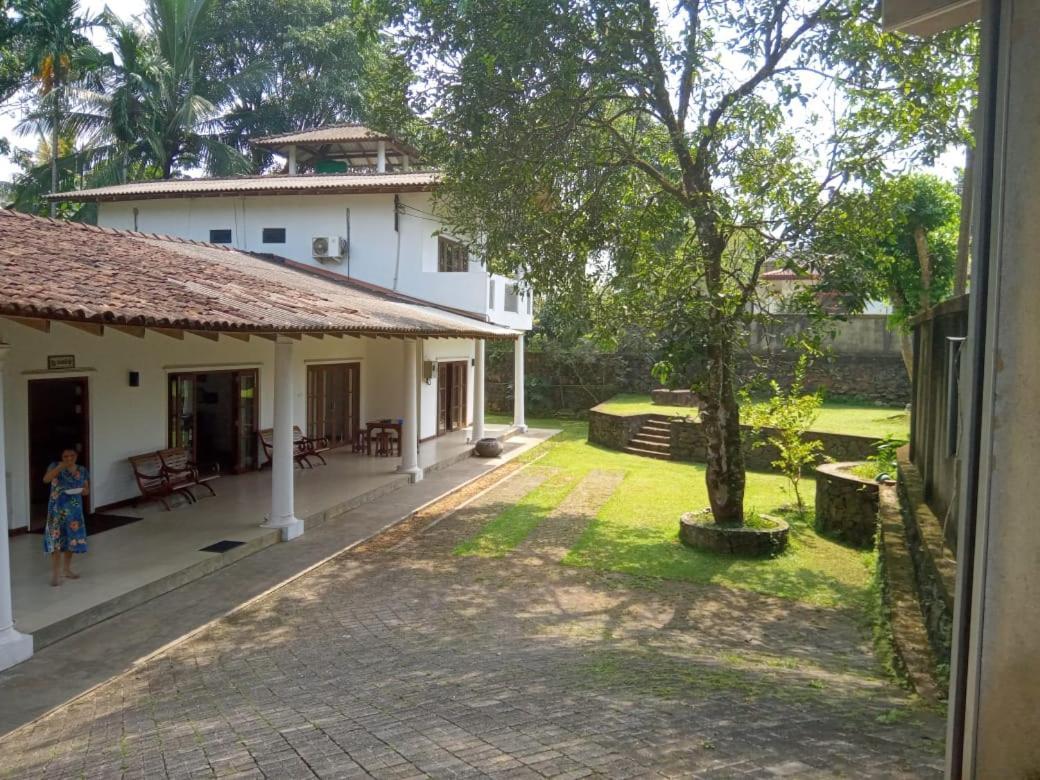 Volunteer Ceylon Apartment Ratnapura Exterior photo