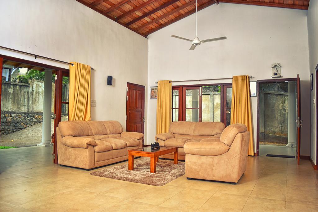 Volunteer Ceylon Apartment Ratnapura Exterior photo