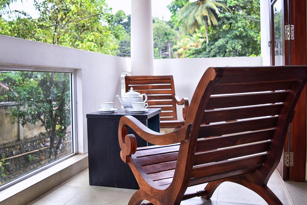 Volunteer Ceylon Apartment Ratnapura Exterior photo
